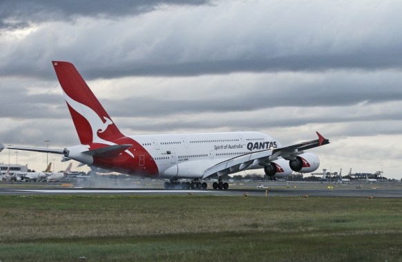 a380 halt production