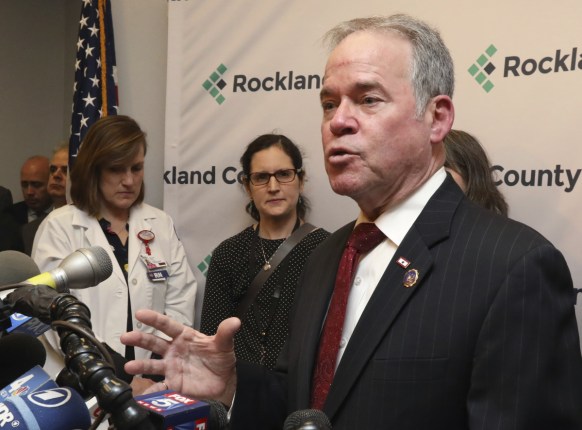 new york vaccinations measles kid ban