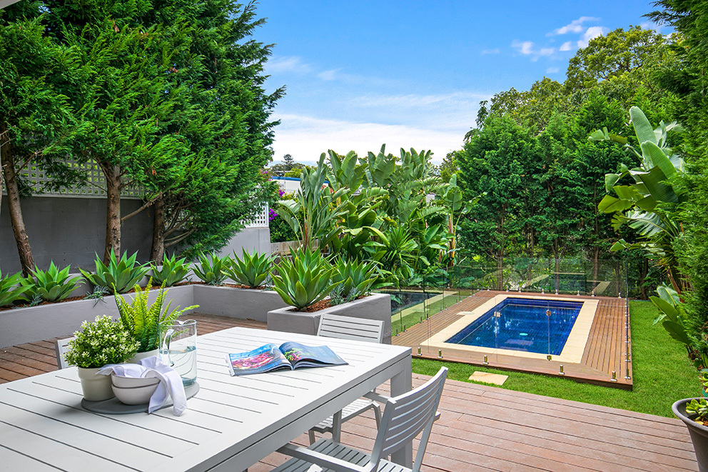 weekend auction wrap March 30