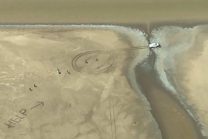 wa couple help bogged