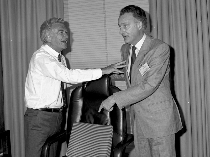 Bob Hawke Paul Eddington