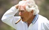 Bob Hawke golfing