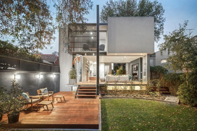 weekend property wrap