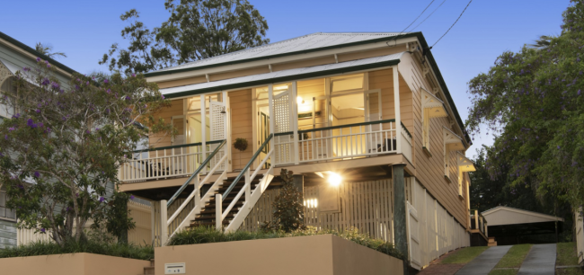 weekend property wrap