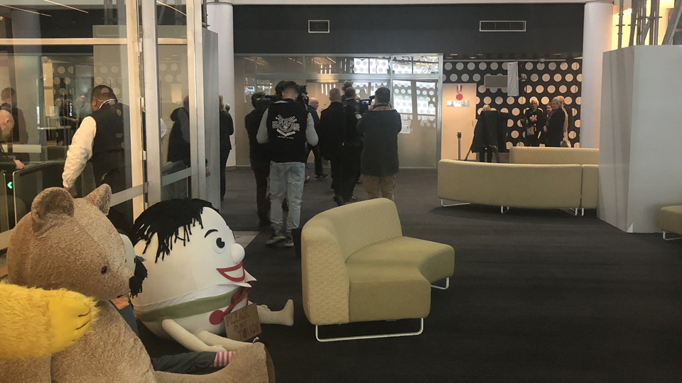 federal police raid abc