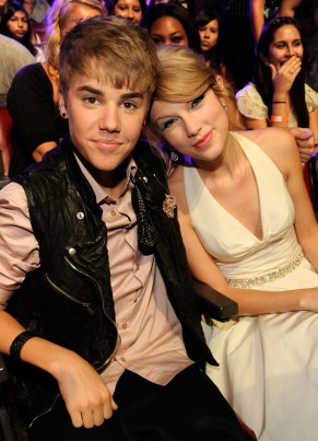 Taylor Swift Justin Bieber 2011