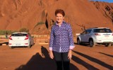 pauline hanson uluru climb