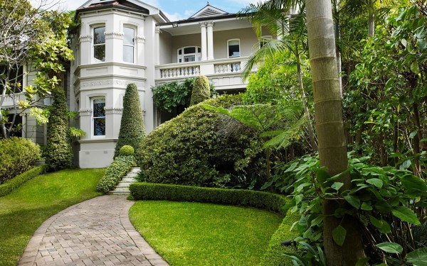 weekend auction wrap August 25