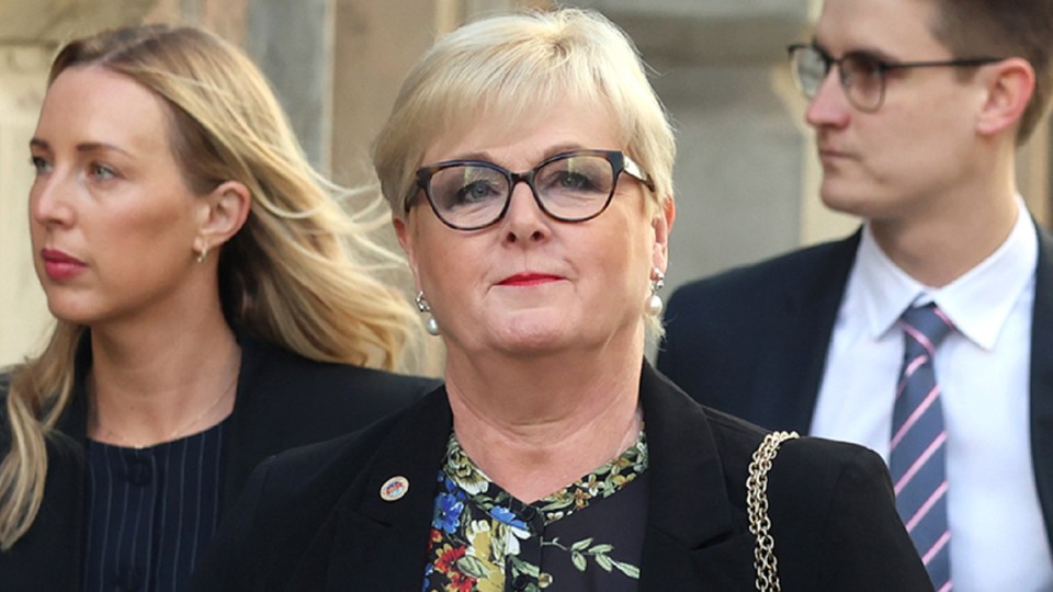 Linda Reynolds