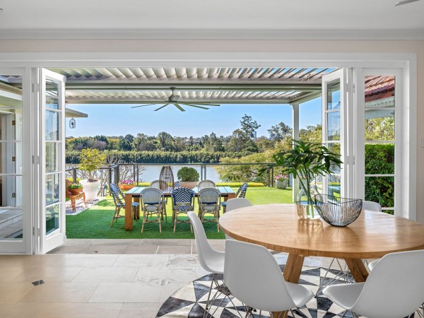 weekend auction wrap October 12