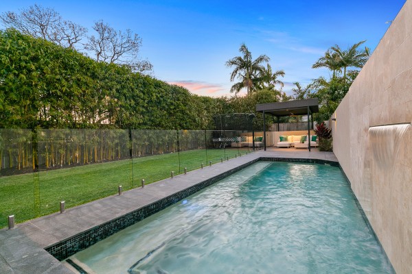 weekend auction wrap October 12