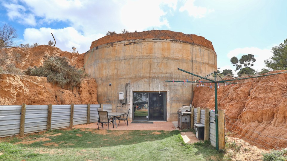 2 Nemstas Lane, Yelta.