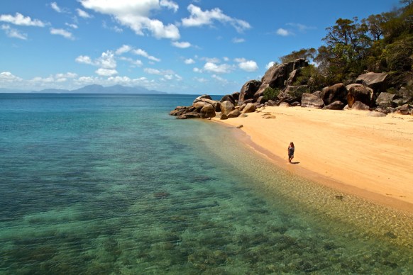 travel writer top 10