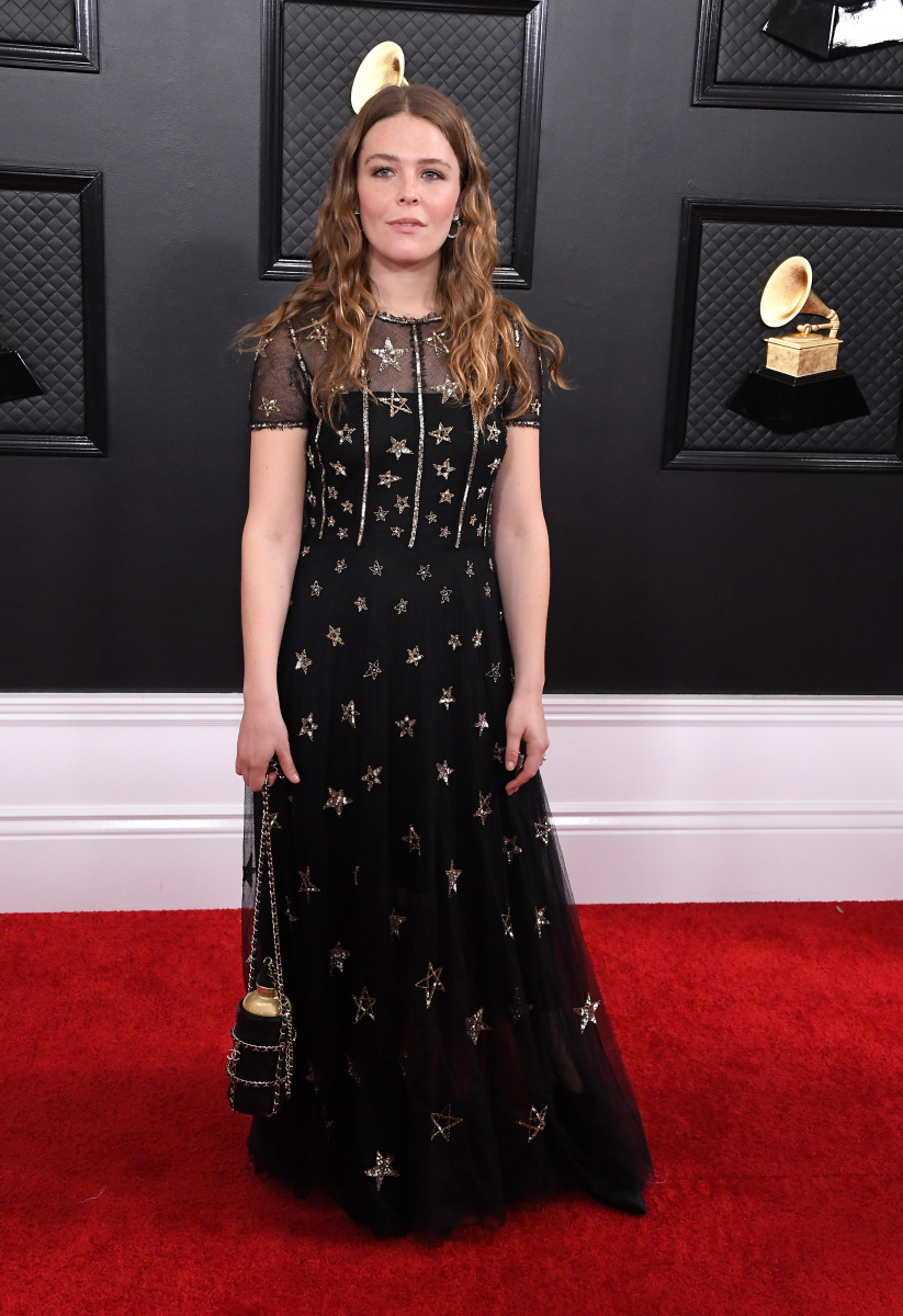 grammys red carpet