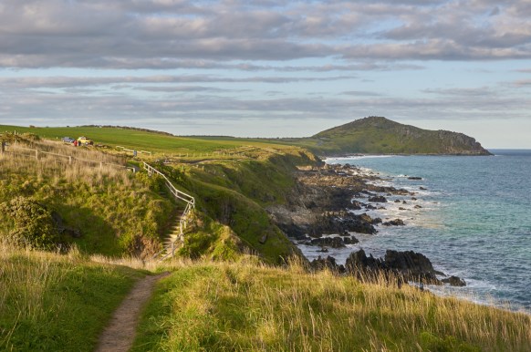walking trails australia