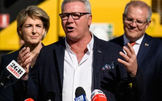 scott cam defends trades contract