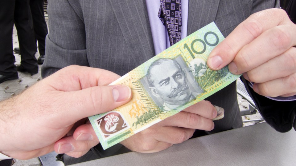 politicians pay coronavirus