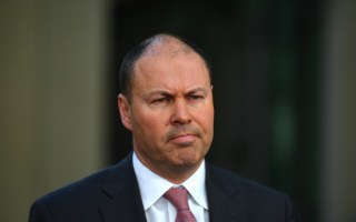 federal deficit virus