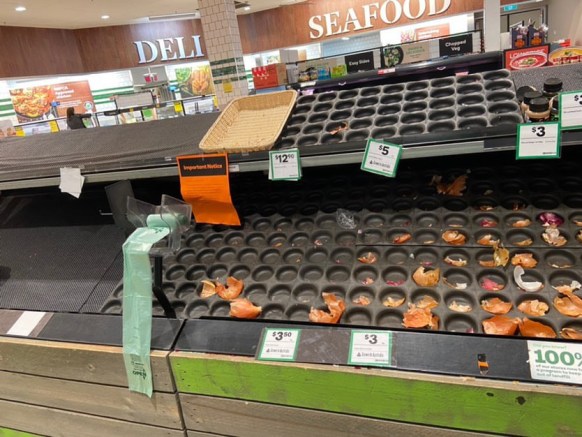 supermarkets hours virus melbourne