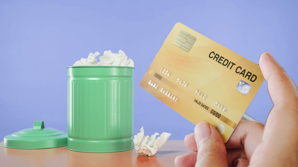 Coronavirus has prompted Australians to ditch their credit cards.