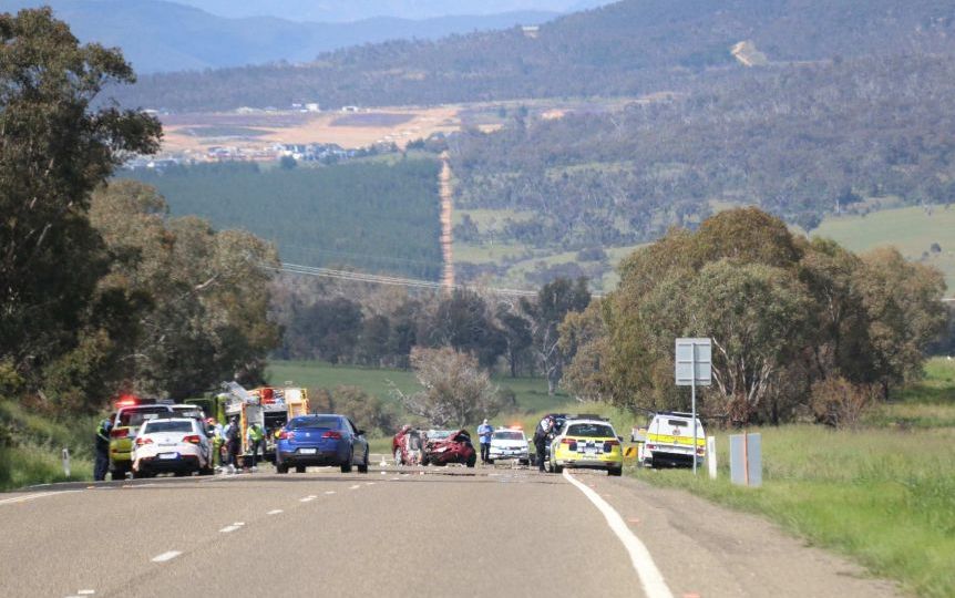 canberra car crash