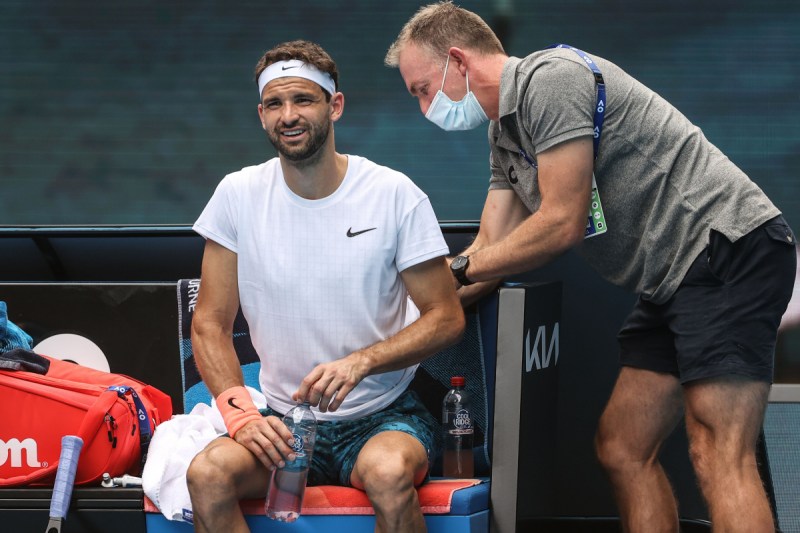dimitrov-back