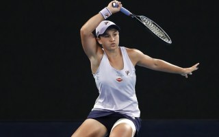 ash barty thigh injury