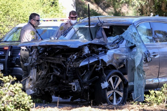 tiger woods accident.