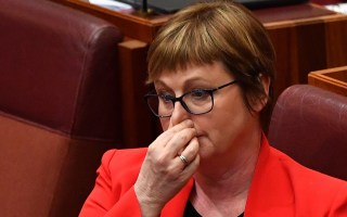 linda reynolds leave