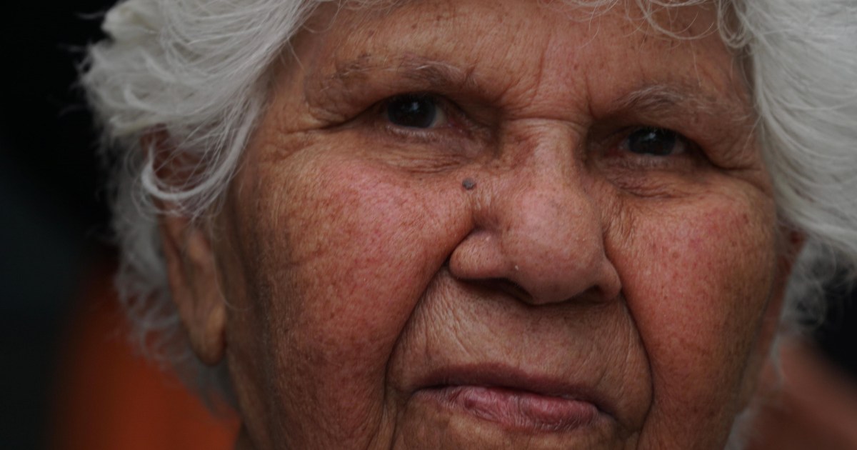 Stolen generations survivors to sue federal government in class action