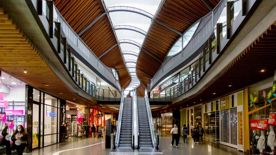 retail spending