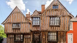 Airbnb movie homes Harry Potter's house