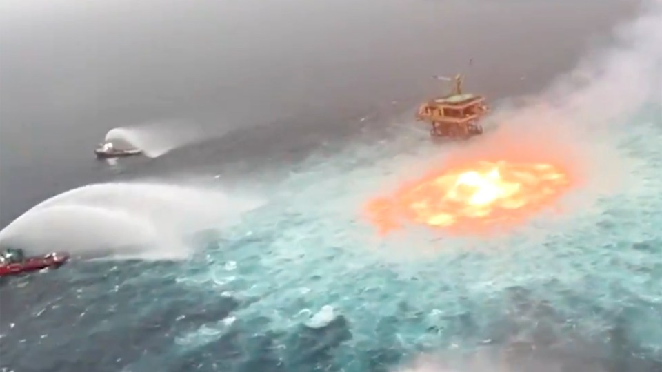 mexico gas fire ocean