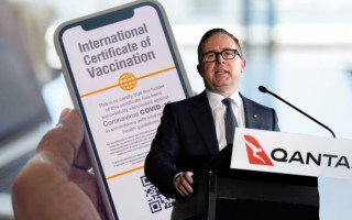 Qantas announces vaccine passports