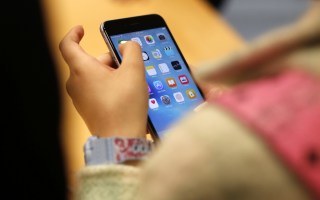 Apple child abuse