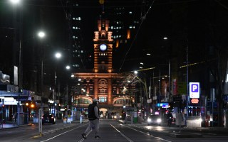 Vic opens vaccines to more age groups.