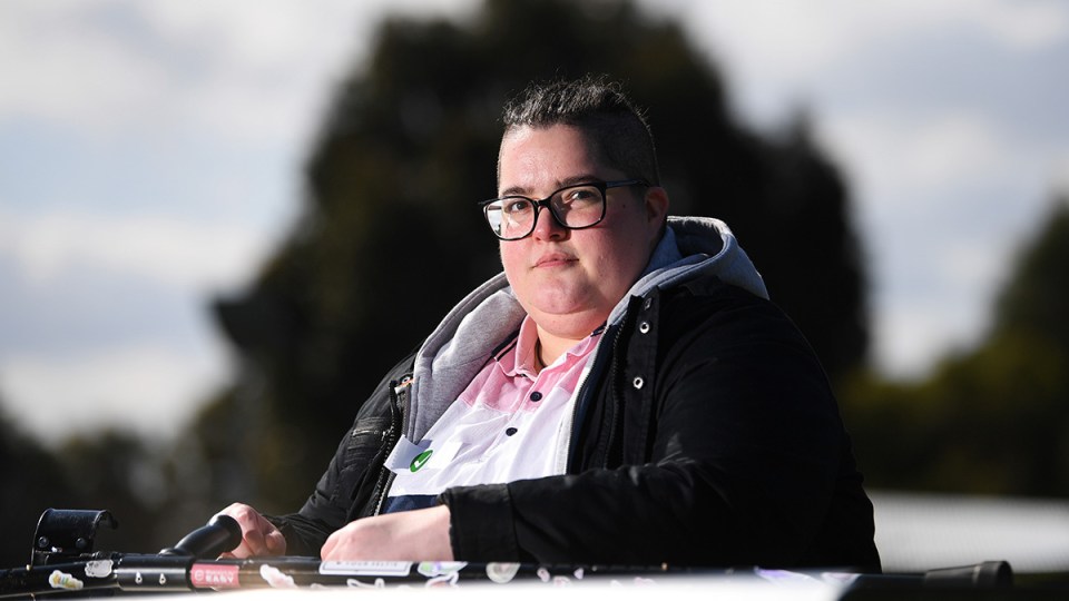 Mental health clinics will open across Victoria.