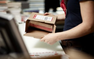 Aus Post