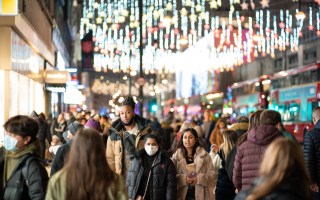 britain omicron christmas