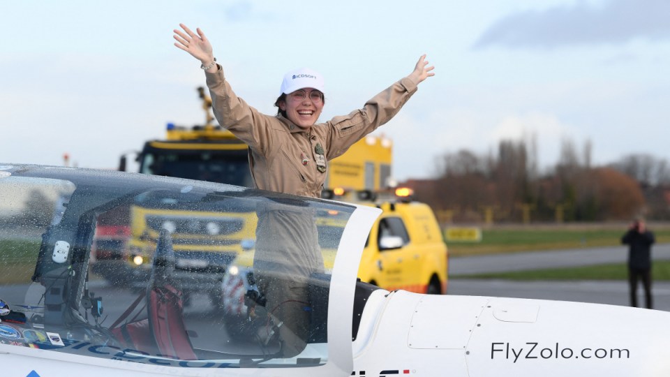 zara rutherford record flight