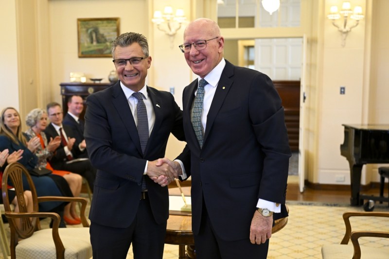 On Wednesday, Matt Thistlethwaithe was sworn in as Assistant Minister for the Republic bu the Queen's representative in Australia, Governor-General David Hurley.