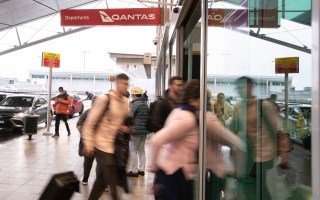 airports easter travel