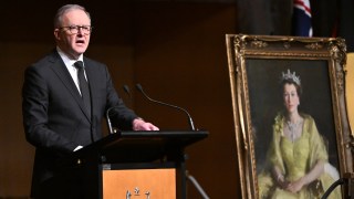 queen memorial service