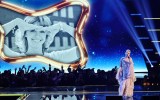 Pictured is Pink paying tribute to Olivia Newton-John