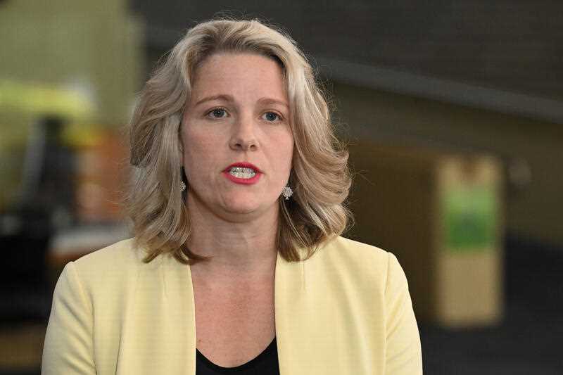 Clare O'Neil