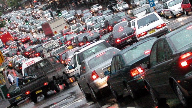 Reviews can give you an idea of what to expect at a dealership, but they don't tell the whole story. 