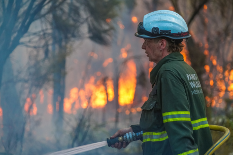 Raging fires threaten WA communities