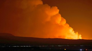 reykjanes erupt