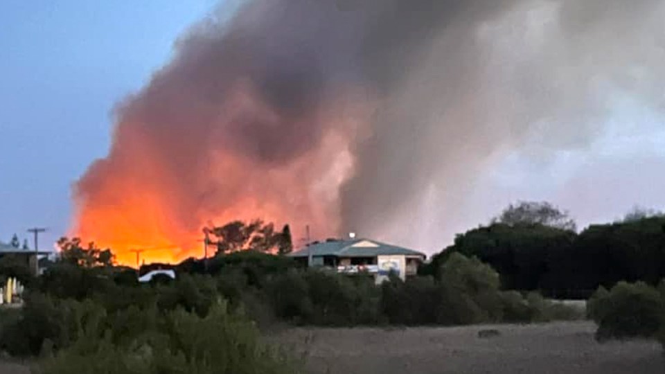 lancelin fire wa