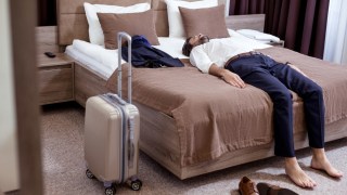 Jet lag hotel